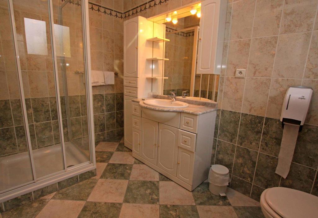 Hotel Champ Alsace Haguenau Szoba fotó